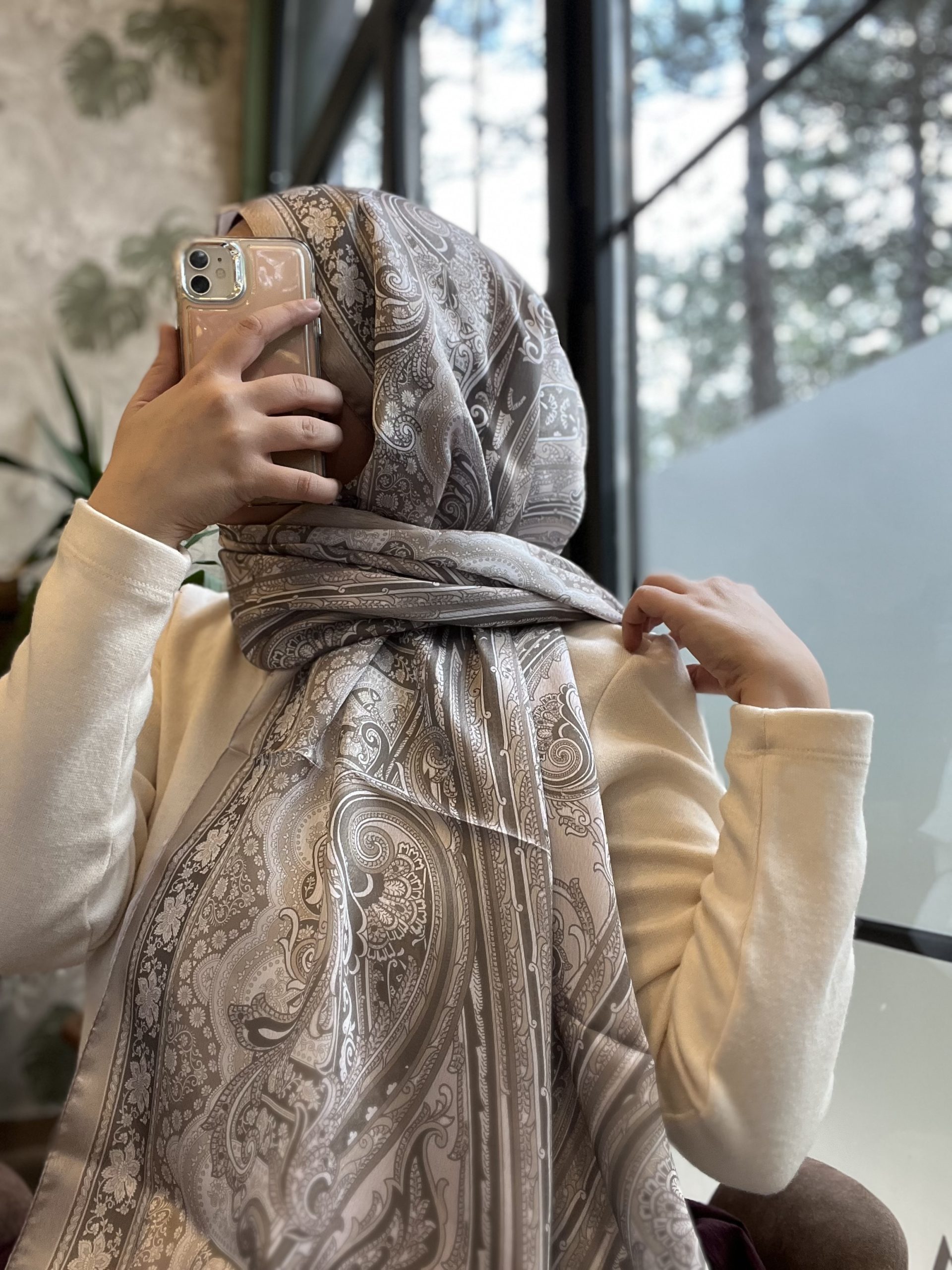 Vual İpek Etro-Gri Vual İpek Etro-Gri