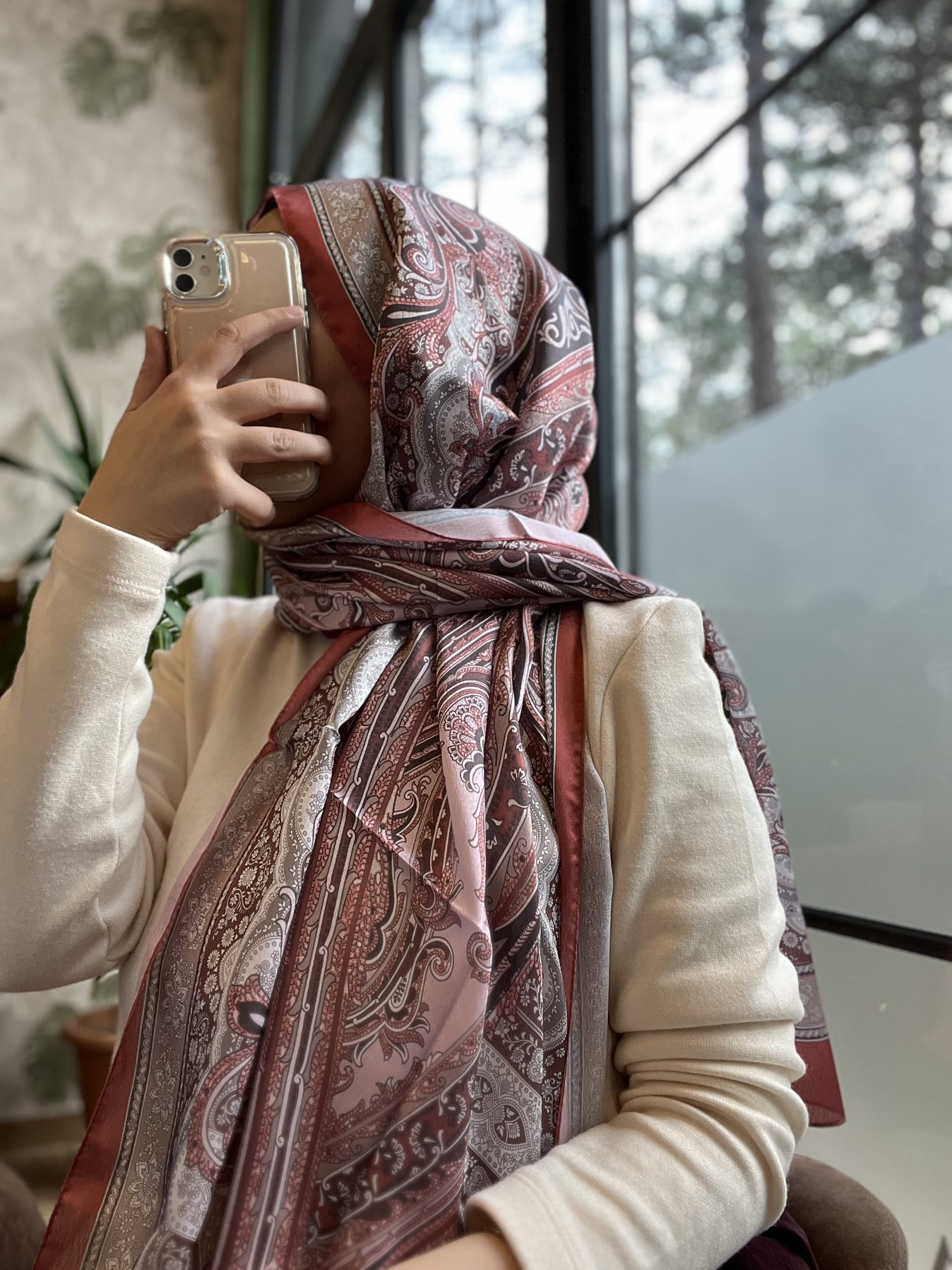 Vual İpek Etro-Kırmızı Vual İpek Etro-Kırmızı